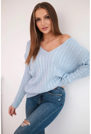 Niebieski wełniany sweter splot warkocz