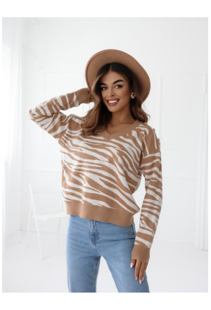 Sweterek beżowo biały jesień / zima