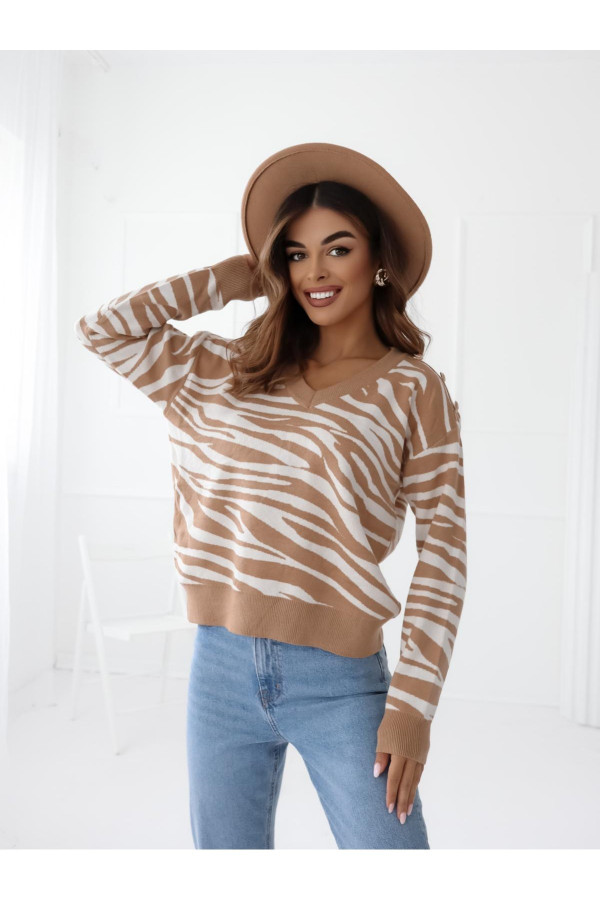 Sweterek beżowo biały jesień / zima